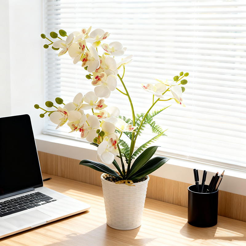 Umjetna Phalaenopsis orhideja u posudi od ratana i kamena, 21 cvjetova, dekorativni bonsai za dom i ured