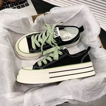Női vászoncipők koreai stílusban, 2025 ősz, légáteresztő, magasságot növelő casual sneakers alacsony termetű nőknek