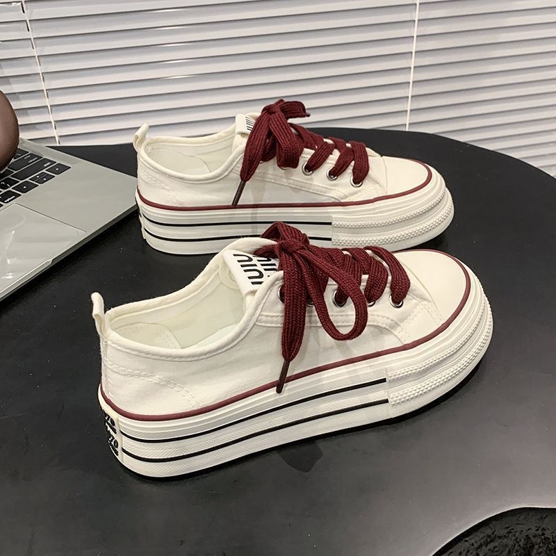 Női vászoncipők koreai stílusban, 2025 ősz, légáteresztő, magasságot növelő casual sneakers alacsony termetű nőknek
