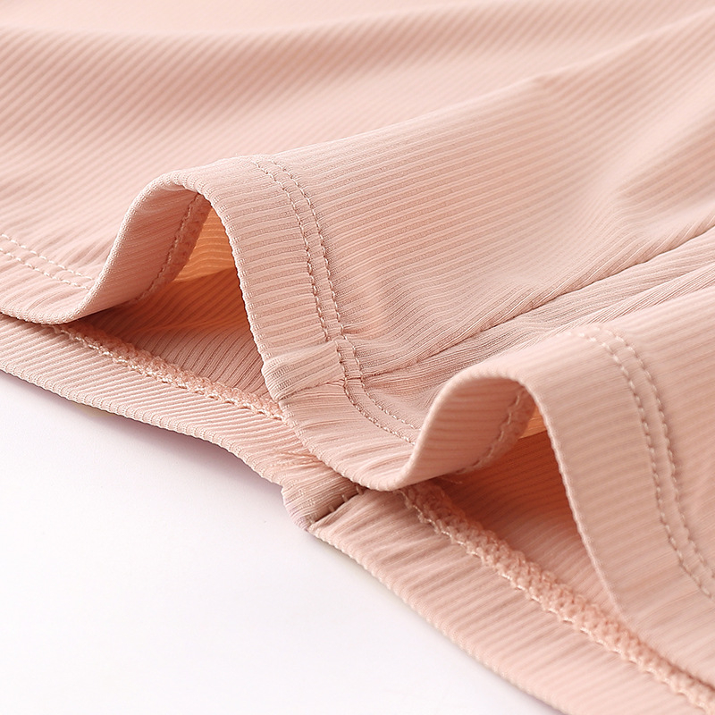 Nove sigurnosne šorceve od ice silk s ribanim uzorkom, duljine tri četvrtine, rub čipke, prozračne i pogodne za nošenje kao vanjski sloj