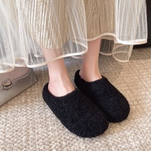 Ženske papuče od janjeće vune s umjetnom dlakom, tople i udobne, zatvoren nos, slip-on, đon 3-5 cm, zima 2025