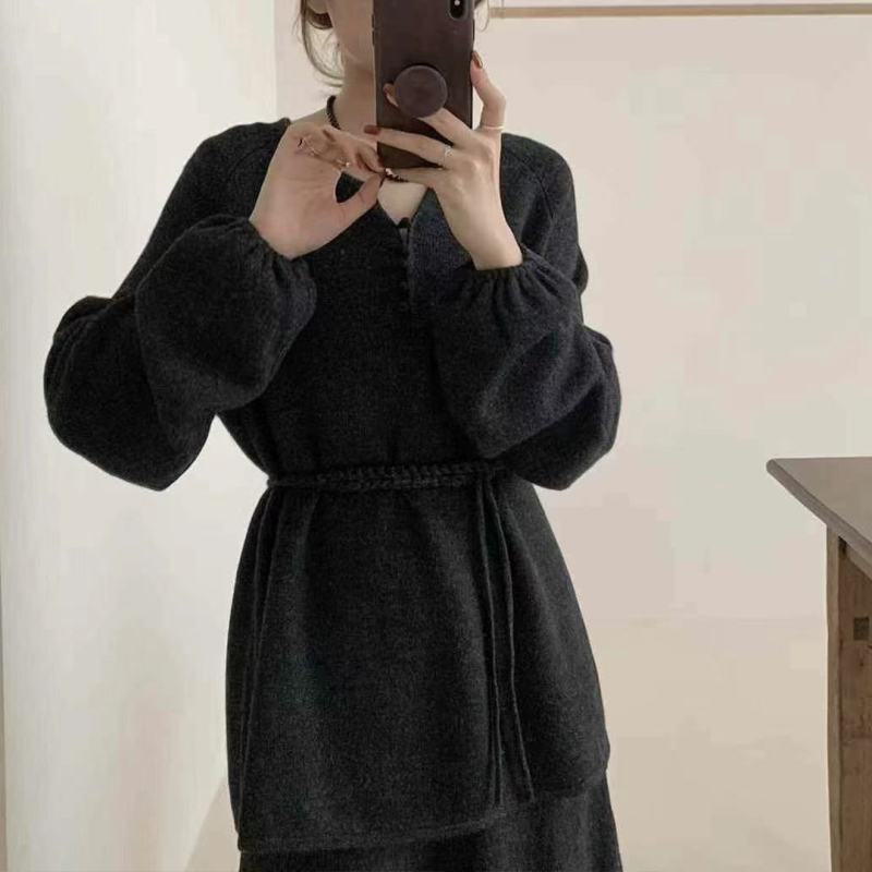 Ženski dvodijelni set: midi suknja i pleteni top s poluotvorenim ovratnikom i vezanjem, korejski stil, jesen-zima casual