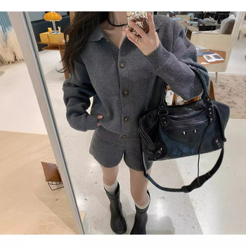Korejski stil dvodijelni pleteni set: kardigan s ovratnikom i šorcevi u A-liniji – vitka, mladenačka silueta