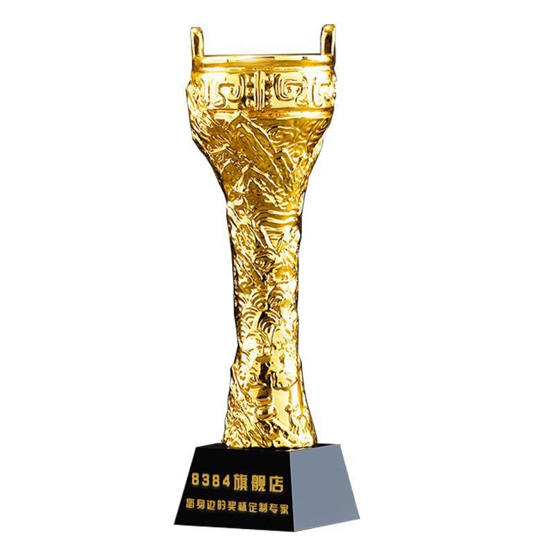 Kristalni trofej s petokrakom zvijezdom, vrhunski novi model, dizajn i proizvodnja prigodne medalje s kolornim otiskom.