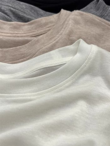 Ženski T-shirt u japanskom stilu, lagan i tanak, kratki rukavi, jednobojan, okrugli izrez, pleteni gornji dio