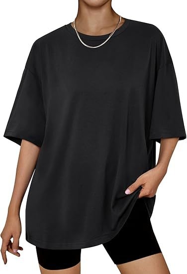 Ženski oversize T-shirt s kratkim rukavima, okruglim izrezom, jednobojni, ljetni svakodnevni osnovni komad.