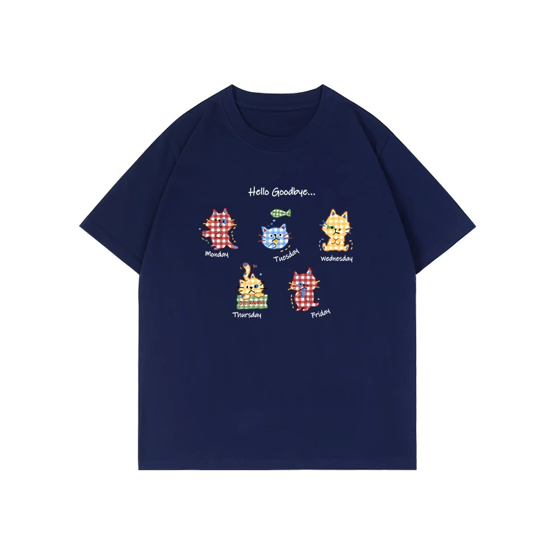Damski bijeli pamukasti T-shirt kratkih rukava, američki stil, ležerni oversize kroj, okrugli izrez, print s tekstom.