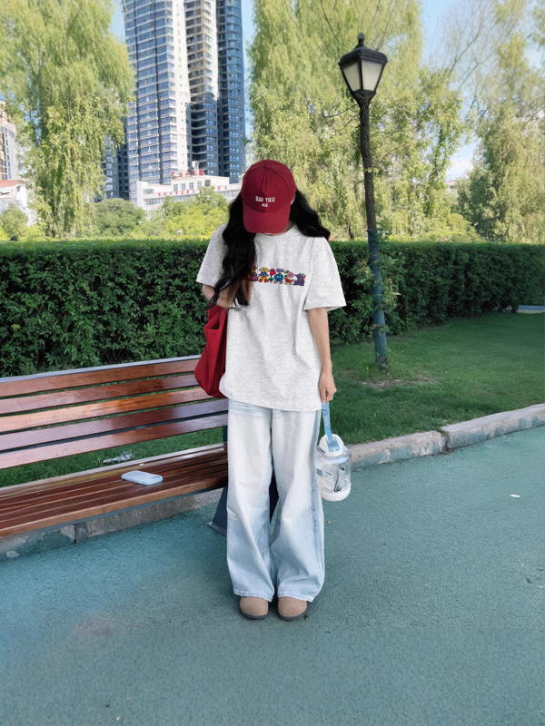 Plus-size crna ženska pamučna majica kratkih rukava, ležernog kroja, anime otisak, Harajuku stil