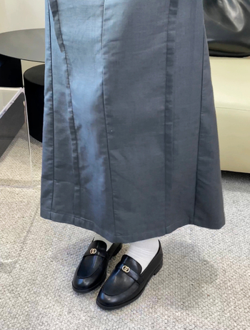 Crne ženske kožne loaferice u britskom stilu, retro s okruglom nosom, slip-on, ravna potplata