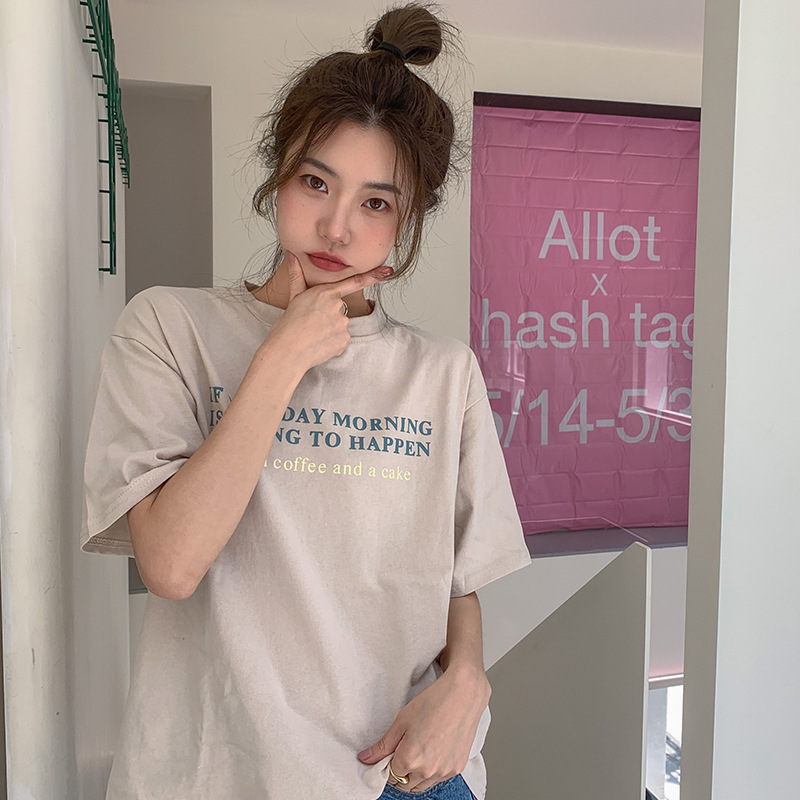 Majica s potiskom slova u korejskom stilu, širokog kroja, kratkih rukava, ženski casual top, materijal poliester-elastan