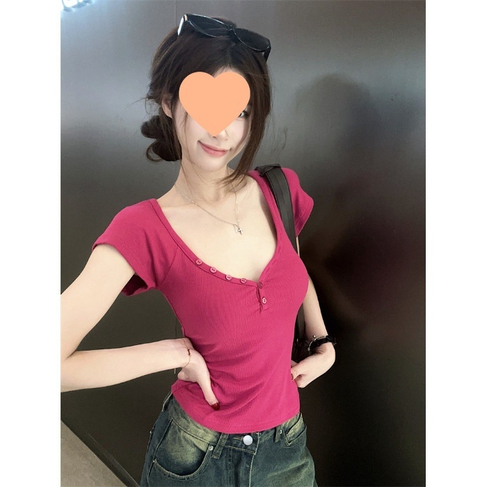 Majica s V-izrezom, slim fit, kratkim rukavima, ljetna kolekcija 2026, street style top za žene