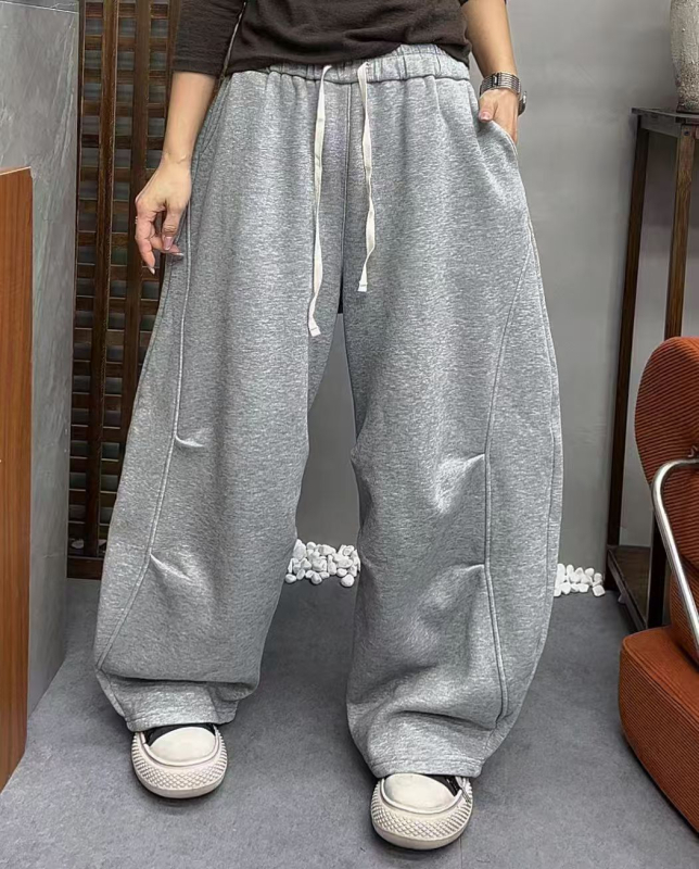 Ženske široke hlače za jesen-zimu u korejskom stilu, s plisiranjem na koljenima, elastični pojas, fleece podstava, casual svakodnevna upotreba