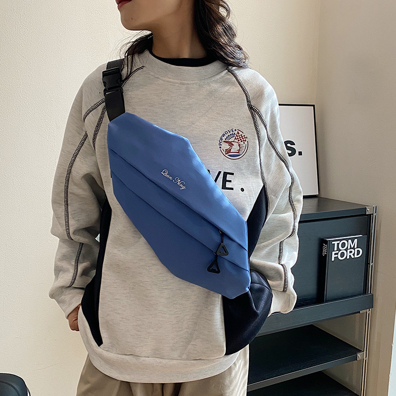 Moderna ženska torba u pojasu u korejskom stilu, lagana i kompaktna, jednobojna, svakodnevna crossbody torba