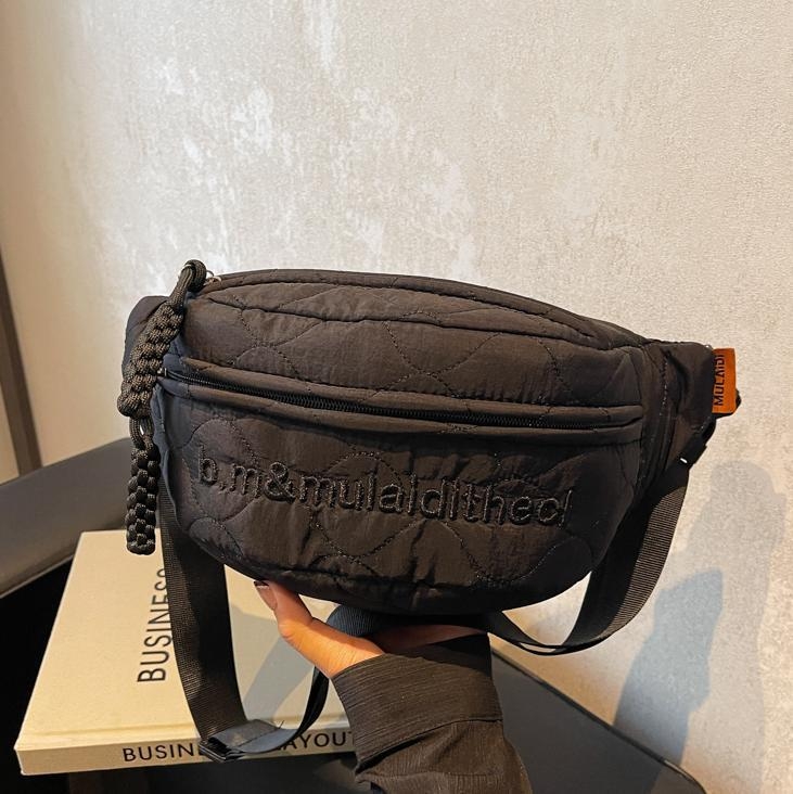 Ženska crossbody torbica s vezom, mala, zimska kolekcija 2024, nišni sportski stil, torba za prsa i struk.