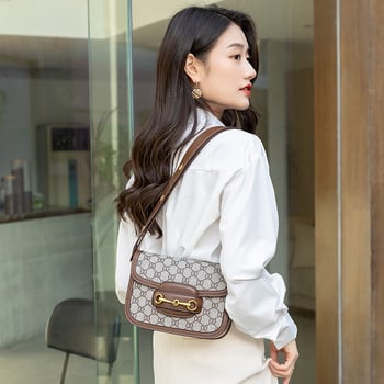 Geantă din piele naturală pentru femei, model 1955, mică, tip saddle crossbody, cu bretea pentru umăr, la modă și versatilă pentru purtare zilnică