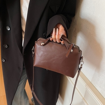 Ženska torba u korejskom stilu, lagana i ležerna, crossbody torba s velikim kapacitetom, 2025 jesen-zima