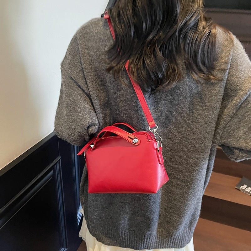 Ženska torba u korejskom stilu, lagana i ležerna, crossbody torba s velikim kapacitetom, 2025 jesen-zima
