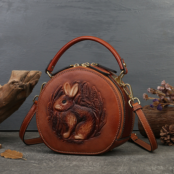 Ženska kožna torba s reljefom, elegantna kružna torba za rame ili crossbody u etno-umjetničkom stilu