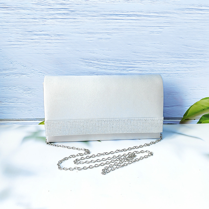 Večernja clutch s lancem, mala, moderna minimalistička torba, lagani luksuz, s poklopcem, novi model