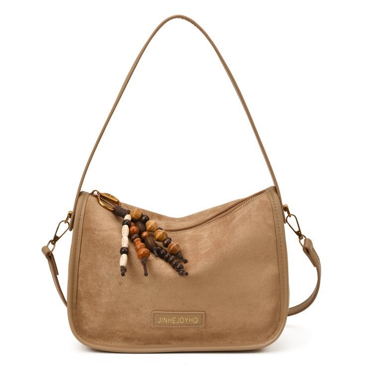 Ženska torba za jesen u retro stilu od mat semiša, crossbody, casual i stilna