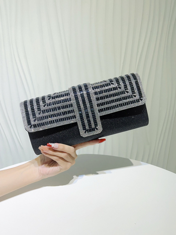 Ženska večernja torbica sa štrasom, s remenom za rame i clutch za banket