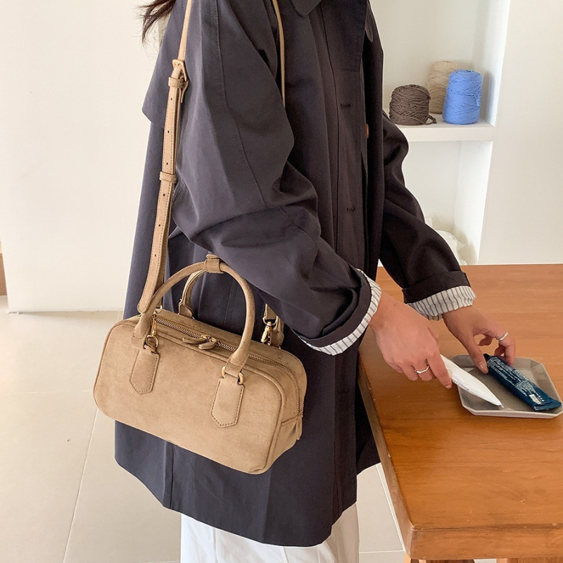 Jesen-zimska pliš torba od velura, mala kvadratna crossbody torba s džepom za telefon, retro stil