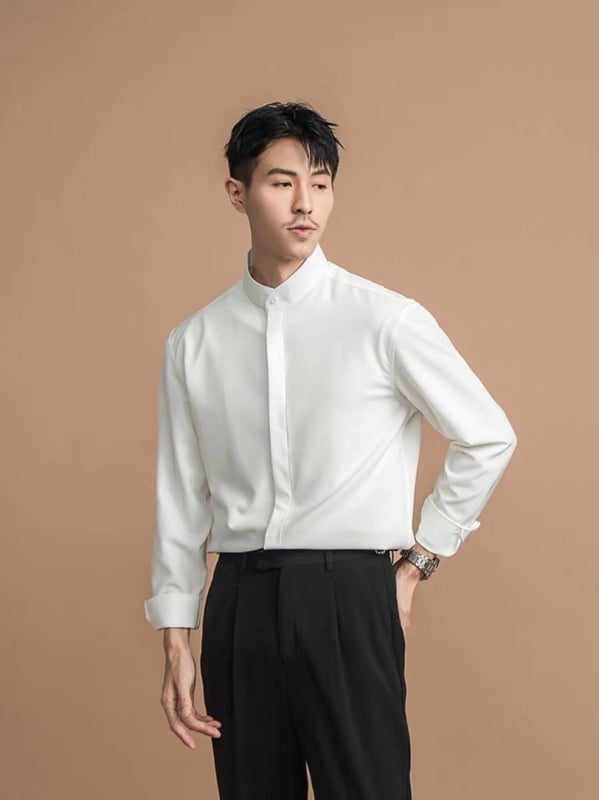 Muška košulja s frančkim stojećim ovratnikom i skrivenim gumbima, bez peglanja, slim fit, dugi rukav, hladna šifonska poliester tkanina, casual radni stil