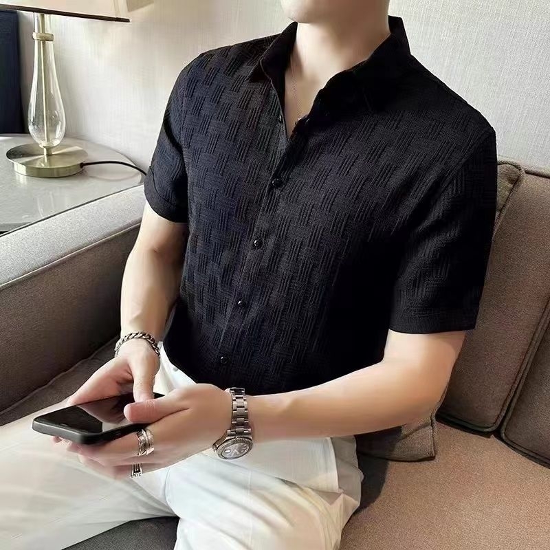 Muška košulja s elastičnim jacquard uzorkom i kariranim dezenom, lagan luksuz, korejski stil, slim kroj, dugi rukavi, bijela