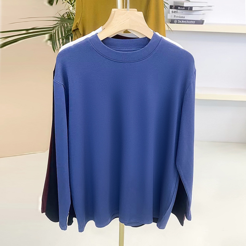 2025 Muško žebrovas T‑shirt s dugim rukavima i srednjim izrezom – slim fit, casual