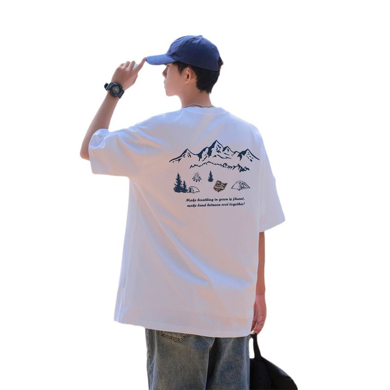 Muški T-shirt od česanog pamuka, kratki rukavi, široki kroj, ljeto.