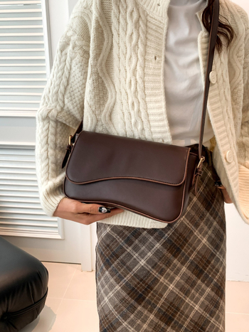 Ženska europsko-američka retro podlaktna torbica, luksuzna mala kvadratna torba za ramena i crossbody