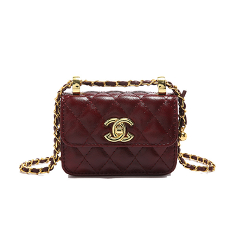 Ženska mini crossbody torba s reljefnom teksturom, kvadratnog oblika, lančani remen, svakodnevna upotreba