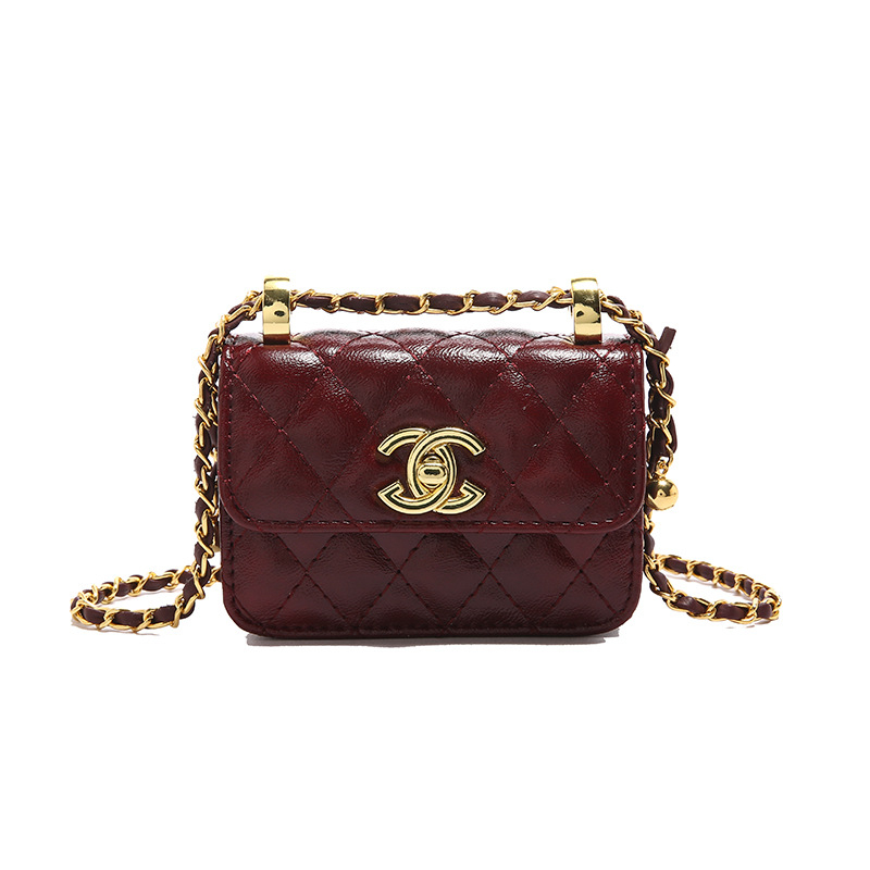 Ženska mini crossbody torba s reljefnom teksturom, kvadratnog oblika, lančani remen, svakodnevna upotreba