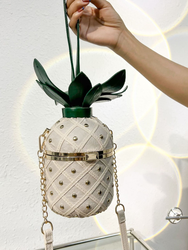 Nova stil ananas oblikovana torba, svjež i umjetnički stil za mlade djevojke, torba preko ramena s rivetima i lancem, cilindričkog oblika