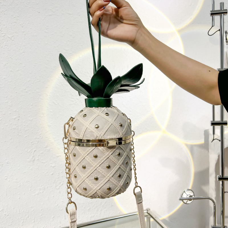 Nova stil ananas oblikovana torba, svjež i umjetnički stil za mlade djevojke, torba preko ramena s rivetima i lancem, cilindričkog oblika