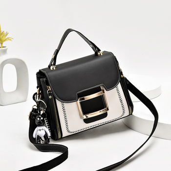 Ženska PU mala kvadratna crossbody torba — gradski stil, jesen-zima 2025, velik kapacitet, unutarnje pretince