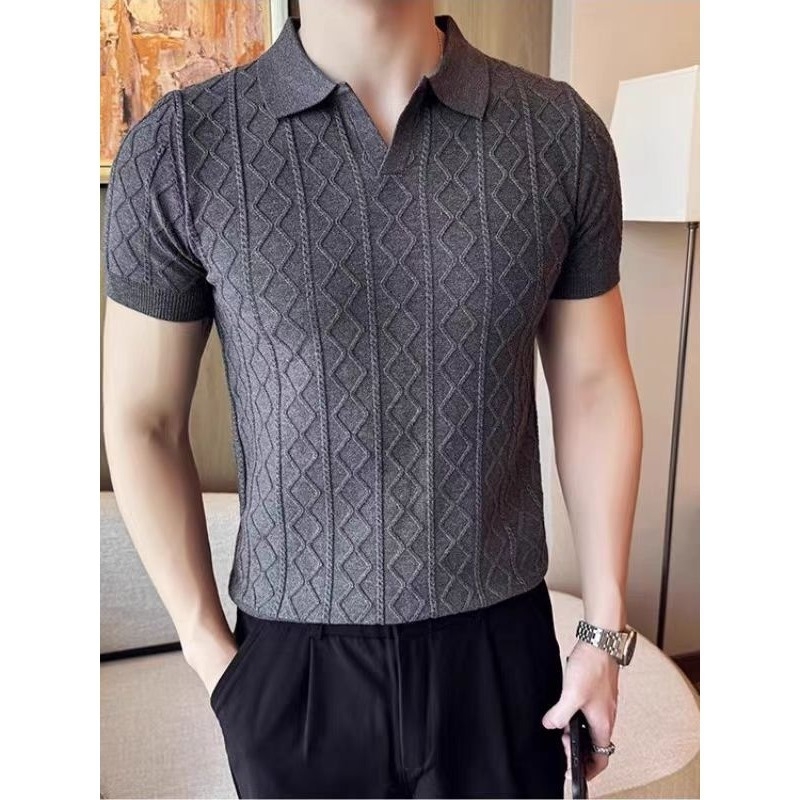 Muška polo majica s V-izrezom, kratkim rukavima, pleteni ice-silk, ljeto, diskretan luksuz, poslovni stil, svestrano