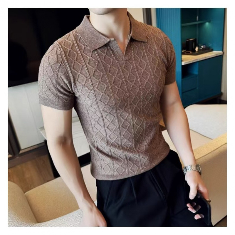 Muška polo majica s V-izrezom, kratkim rukavima, pleteni ice-silk, ljeto, diskretan luksuz, poslovni stil, svestrano