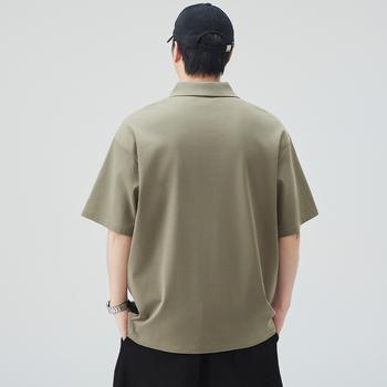 Férfi polo rövid ujjú, színes paneles, kontrasztos galléval, laza szabású, nyári casual, japán retro stílus