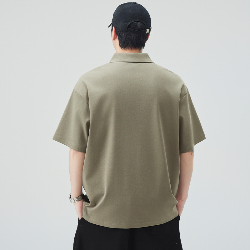 Férfi polo rövid ujjú, színes paneles, kontrasztos galléval, laza szabású, nyári casual, japán retro stílus