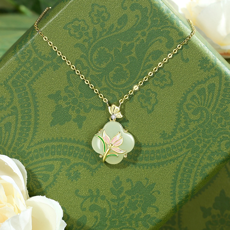 Magnólia virágú négylevelű nyaklánc Hetian jade-dal, nőknek, ezüst 925