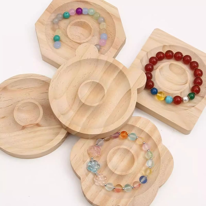 Drveni pladanj za izlaganje nakita, za perle i DIY materijale