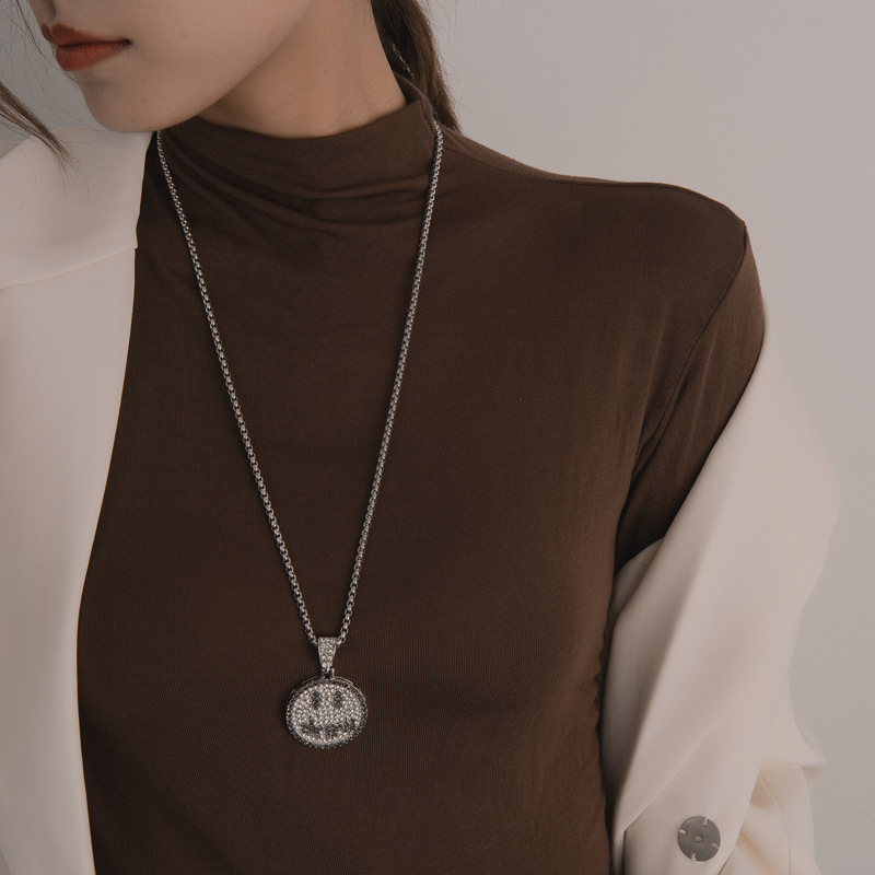Ogrlica od titanskog čelika sa slovom M, unisex, duga podesiva lančana ogrlica, geometrijski stil
