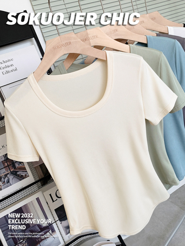 Ženski T‑shirt od ice-silk tkanine s reljefnom ribastom teksturom, U‑dekolte, kratki rukavi, ljeto, uski kroj, visoka elastičnost