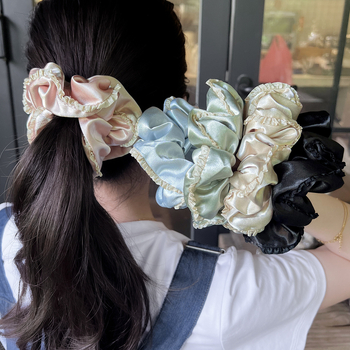 D22 svilenkasti scrunchie s cvijetom – gumica za kosu za rep, ženski dodatak