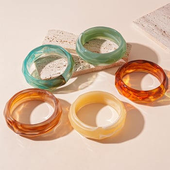 Retro acrylic narukvica s Halo krugom i prugastim geometrijskim uzorkom, elegantan ženski komad nakita