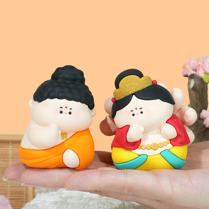 Mala Bodhisattva figurica – slatka budistička stil, resin ukras s temom hrama, otporna na padanje