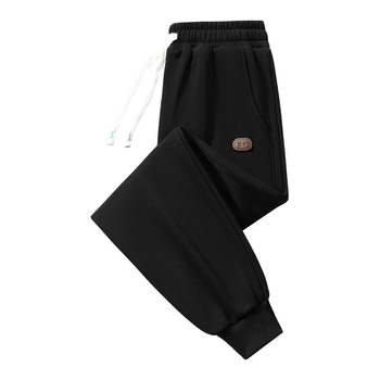 Fleece-béléses őszi-téli férfi sportnadrág, lazán szabott, elasztikus derékkal és kötővel, hosszú, modern jogger