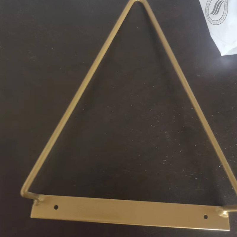 Kreativni metalni zidni organizator za pohranu s trokutastim držačem za časopise i pohranu vinilnih ploča