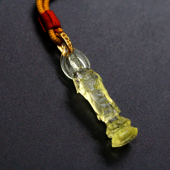 Trodimenzionalni Guanyin Bodhisattva glazirani privjesak za ogrlicu